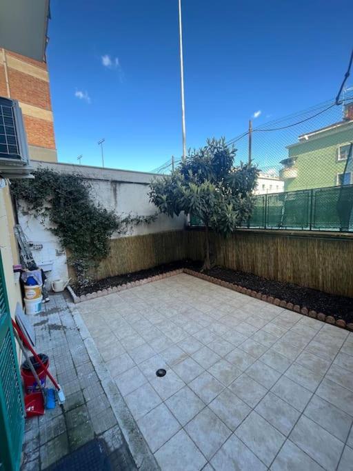 Apartment V12, Rome